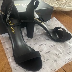 7.5 Black Suede Heals | Lulus